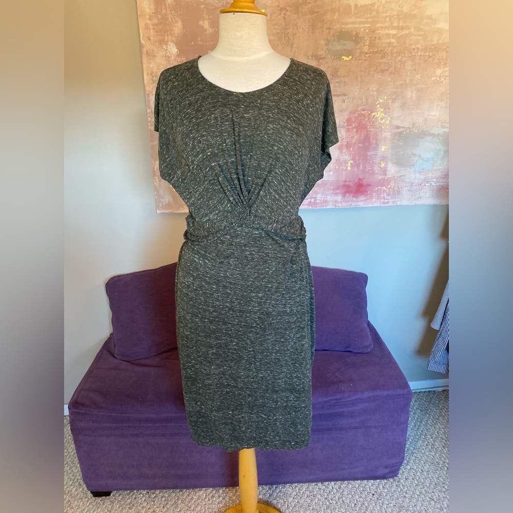Jessica Simpson Two Tone Short Sleeve Grey Jersey Maternity Dress Size M